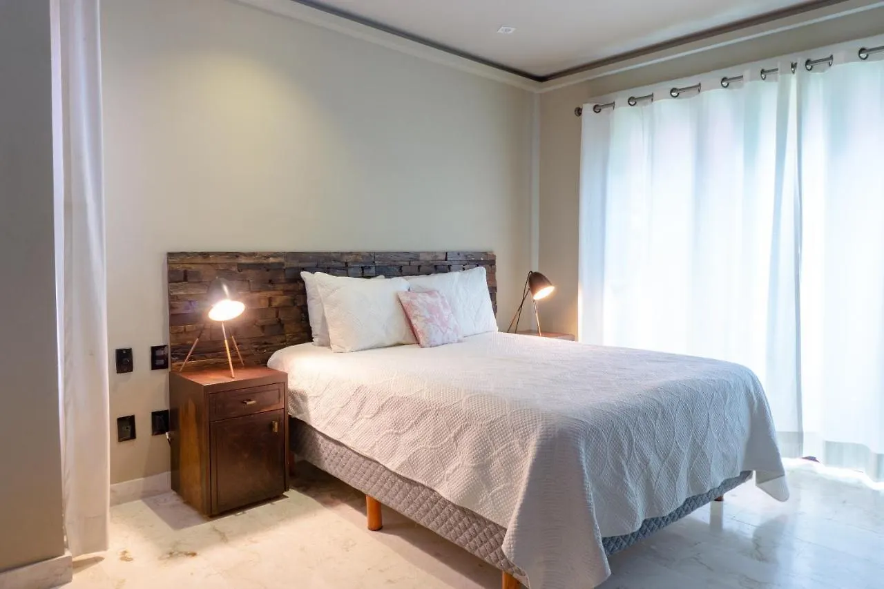 Apartment Lotus 2 One Block To Mamitas Beach Club Playa del Carmen Mexico